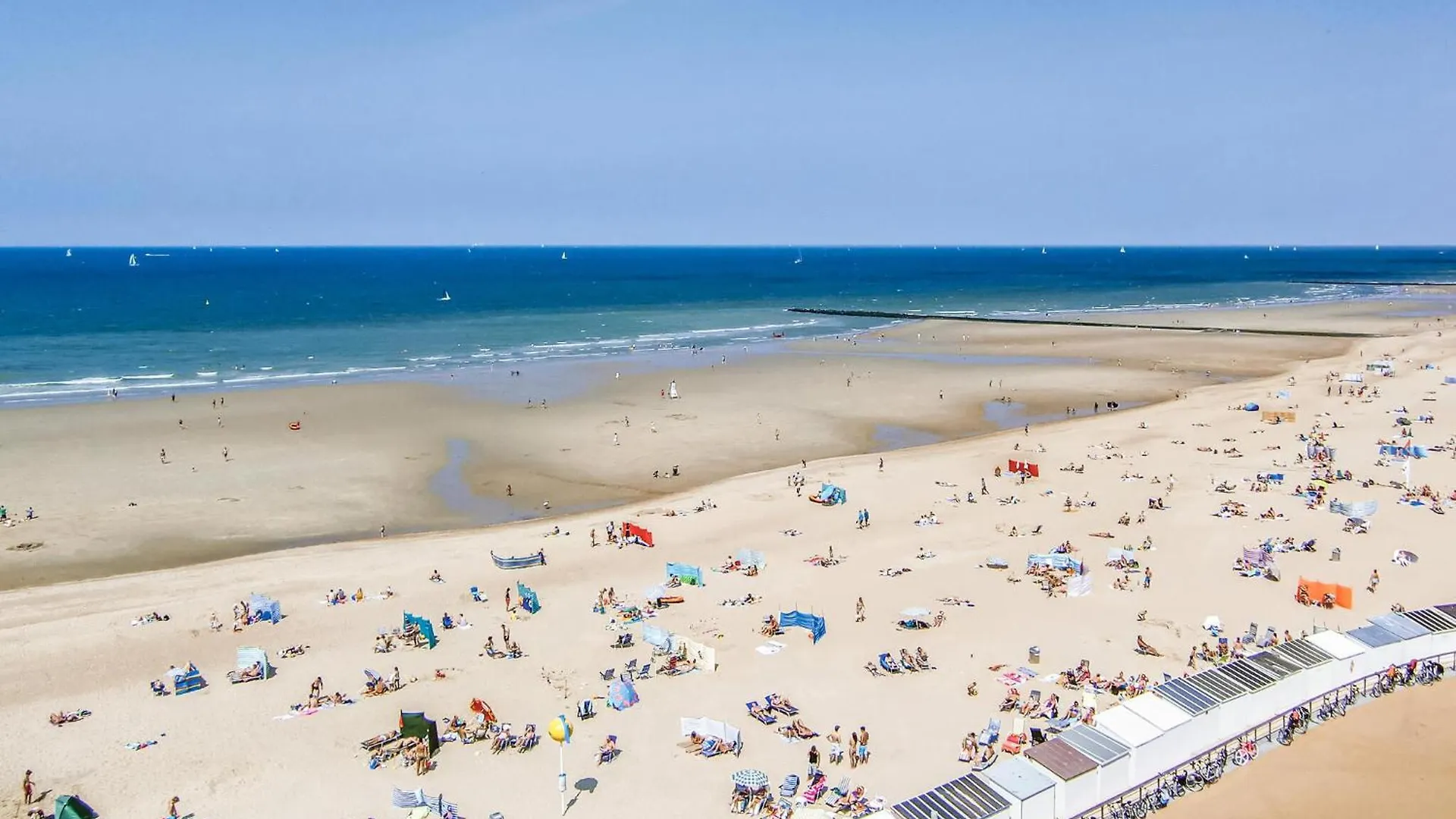 1 Bedroom Beach Front Apartment In Oostende  Ostend